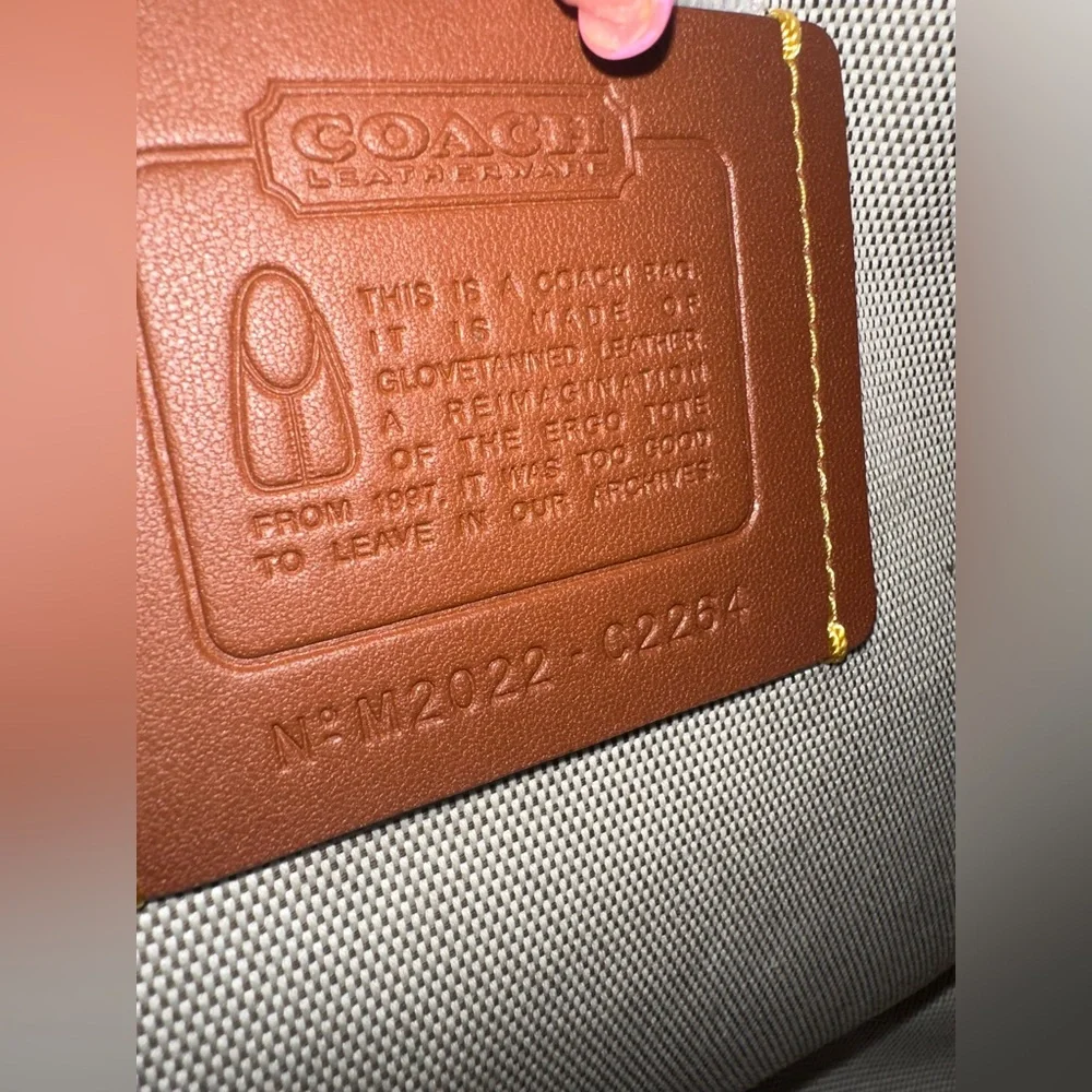 NWT Coach Ergo Shoulder Bag 33 in Green Glovetanned Leather - Picture 6 of 13